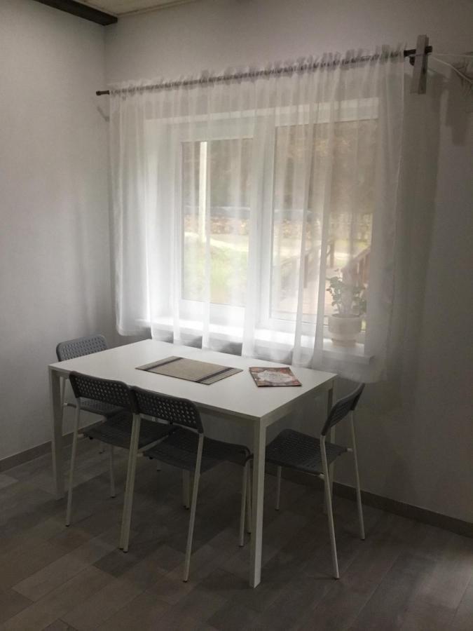 Cottage house Mizhhirya  Luaran gambar
