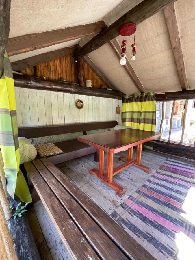 Cottage house Mizhhirya  Luaran gambar
